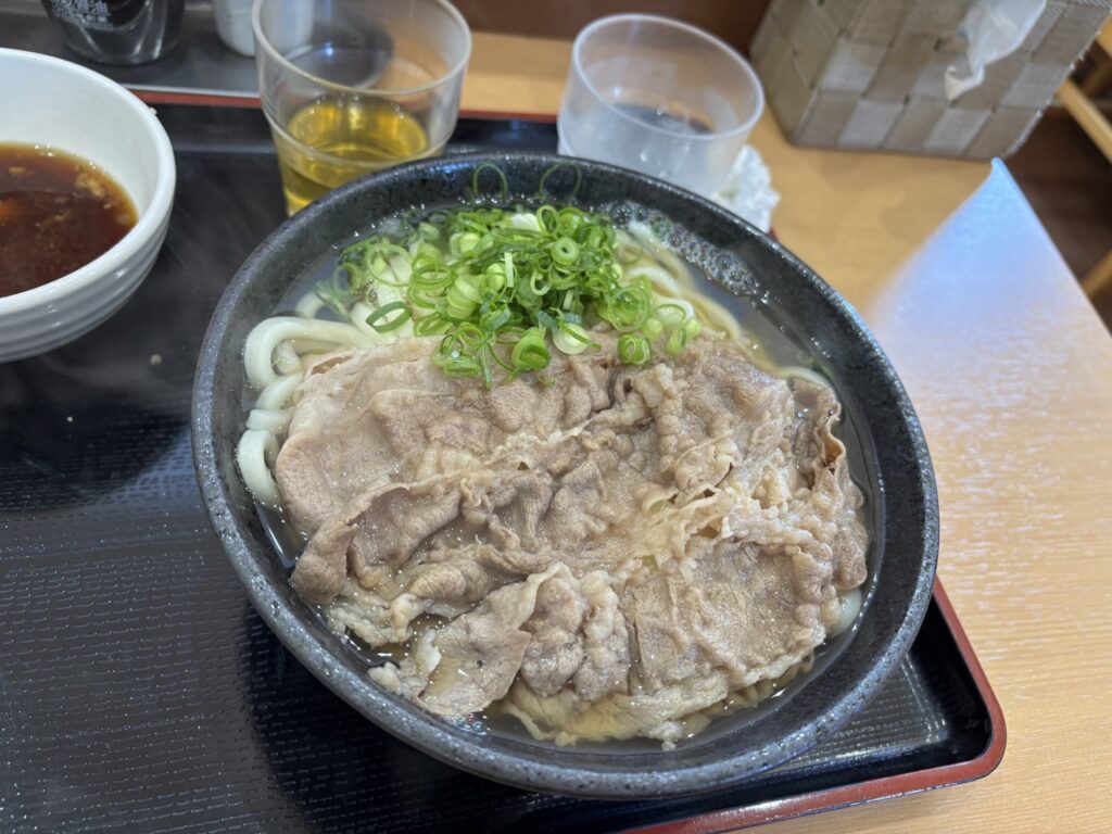 こちようどん　2025年4月IMG_1840（大）肉うどん